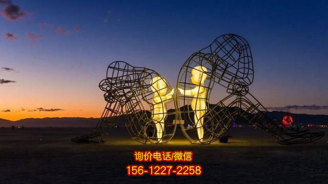 不銹鋼雕塑:給公園增添點(diǎn)綴 不銹鋼雕塑:給公園增添點(diǎn)綴