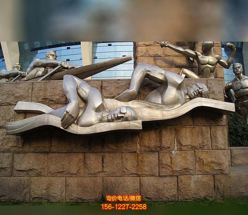城市小區(qū)街邊擺放不銹鋼游泳運動員不銹鋼雕塑 城市小區(qū)街邊擺放不銹鋼游泳運動員不銹鋼雕塑
