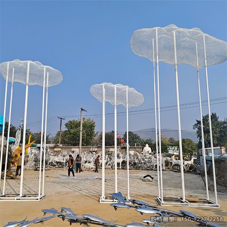 不銹鋼發(fā)光云朵雕塑,白色云朵人物雕塑廠家 不銹鋼發(fā)光云朵雕塑,白色云朵人物雕塑廠家